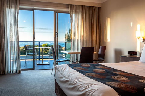 Beachfront Bicheno - Accommodation Fremantle 6
