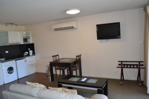 Lufra Hotel And Apartments - Accommodation Fremantle 21