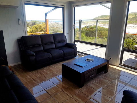 Ocean View Cottage - Accommodation Fremantle 1