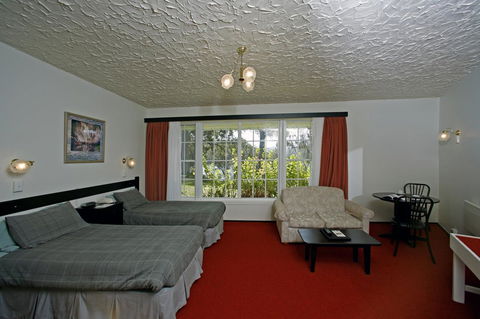 The Fox And Hounds Historic Hotel - Accommodation Fremantle 30