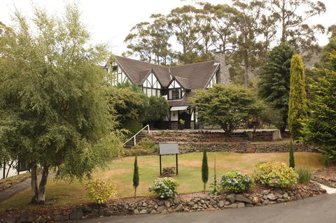 The Fox And Hounds Historic Hotel - Accommodation Fremantle 39