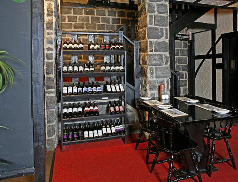 The Fox And Hounds Historic Hotel - Accommodation Fremantle 23