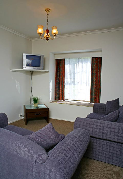 The Fox And Hounds Historic Hotel - Accommodation Fremantle 24