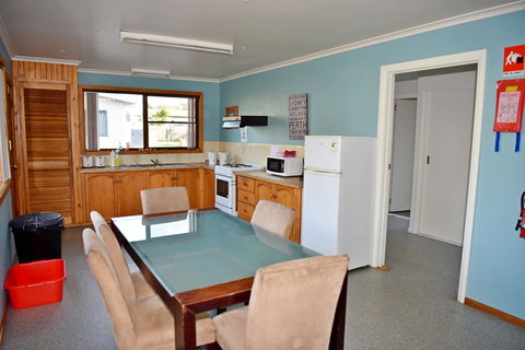 Bicheno Backpackers - Accommodation Fremantle 6