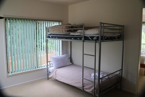 Hazards Beach House - Accommodation Fremantle 13