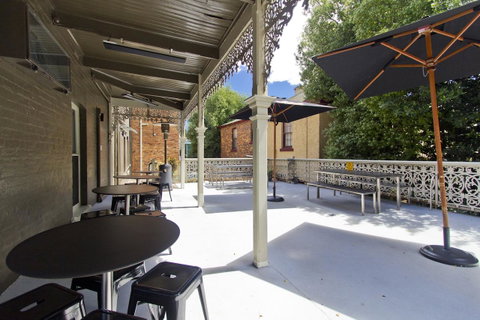Deloraine Hotel - Accommodation Fremantle 28