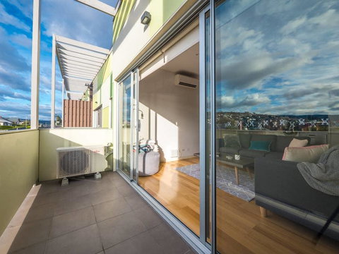 Marina View Apartment - Accommodation Fremantle 2