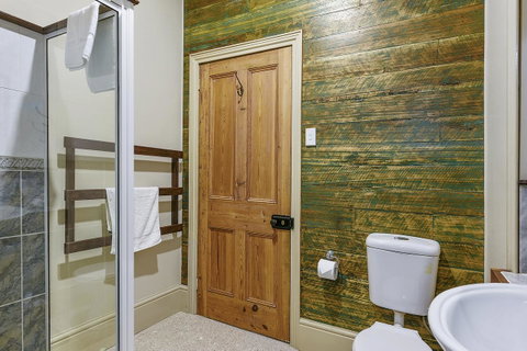 Casilda House - Accommodation Fremantle 4