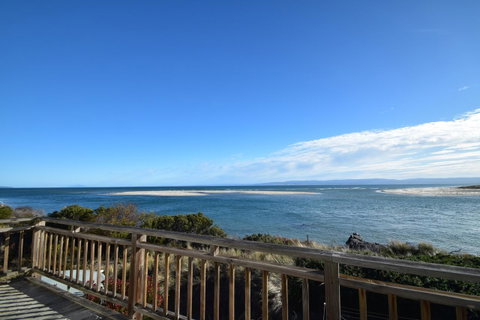 The Strand ~ On The Edge Of The Beach - Accommodation Fremantle 17