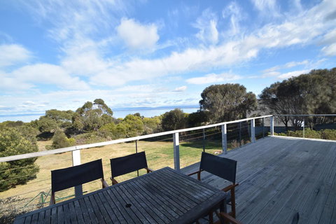 Waders - Accommodation Fremantle 0