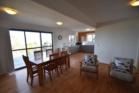 Waders - Accommodation Fremantle 6