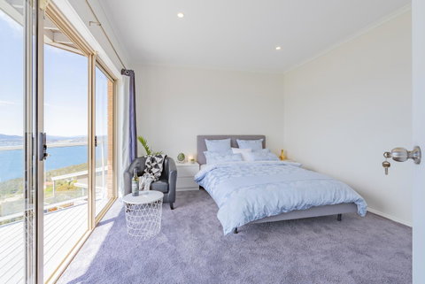 Nature & Relax House, Panoramic Sea View, Free Parking 37 - Accommodation Fremantle 19