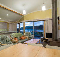 Arthur Riverfront and Sea Lodge downstream - Accommodation Fremantle