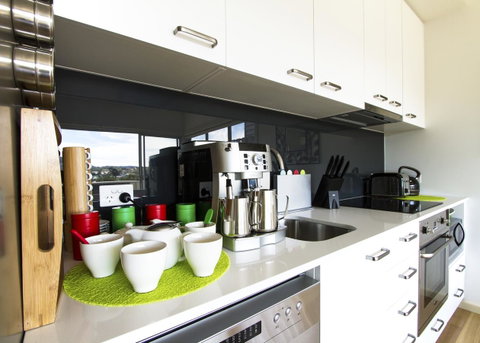 Bellerive Marina View Apartments No 28 - Accommodation Fremantle 5