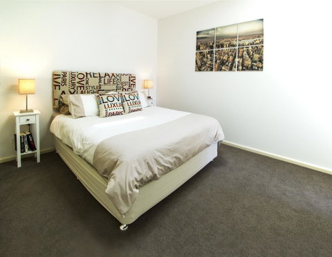 Bellerive Marina View Apartments No 28 - Accommodation Fremantle 14