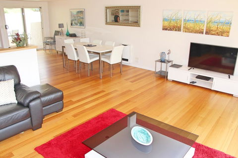 Seaview Apartment - Accommodation Fremantle 7