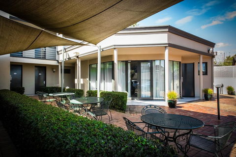The Waverley International Hotel - Accommodation Fremantle 11