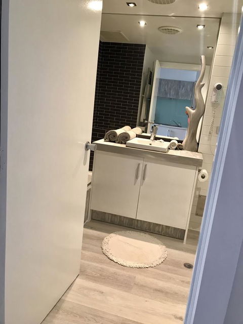 Lorne World - Accommodation Fremantle 6