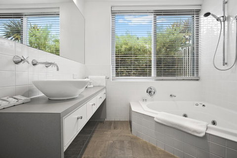 Oceanic Sorrento - Accommodation Fremantle 5