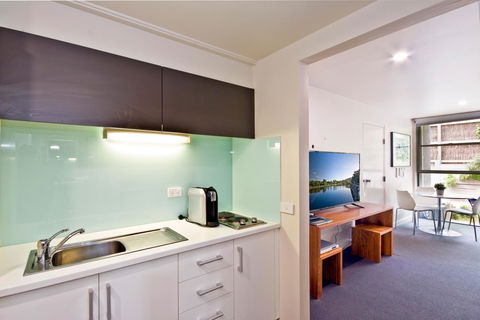 Lorne Bay View Motel - Accommodation Fremantle 41
