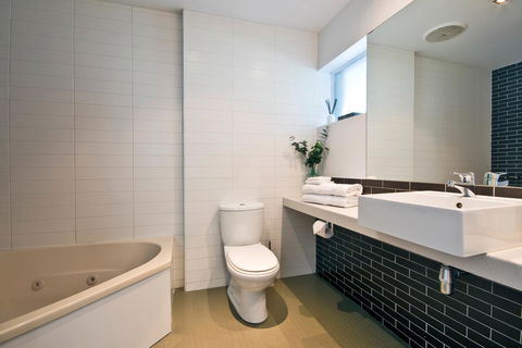 Lorne Bay View Motel - Accommodation Fremantle 6