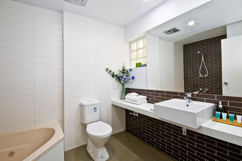 Lorne Bay View Motel - Accommodation Fremantle 35