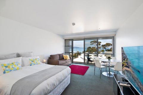 Lorne Bay View Motel - Accommodation Fremantle 4