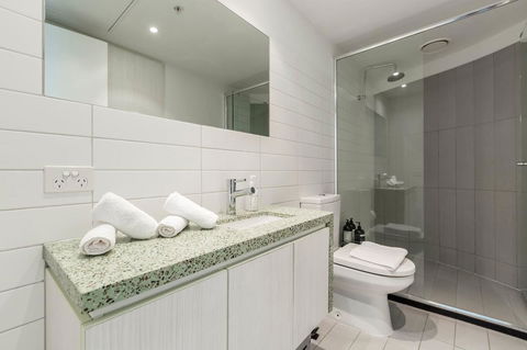 2Bedroom Apartment With Views In Docklands Next To CBD & Marvel Stadium - Accommodation Fremantle 13