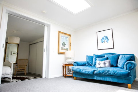 The Cottage - Accommodation Fremantle 1