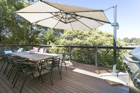 Front Beach House - Accommodation Fremantle 12
