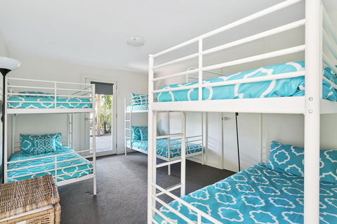 Front Beach House - Accommodation Fremantle 21