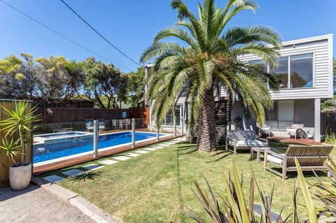 Front Beach House - Accommodation Fremantle 4