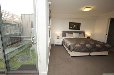7 Falls Apartments - Accommodation Fremantle 20