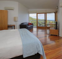 Chris's Beacon Point Restaurant  Villas - Accommodation Fremantle