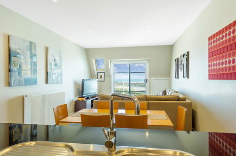Deep Blue Hotel & Hot Springs - Accommodation Fremantle 44