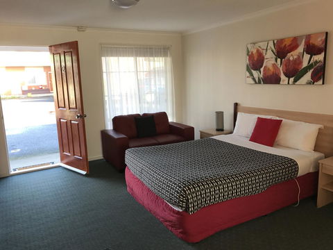 Beachcomber Motel & Apartments - Accommodation Fremantle 1