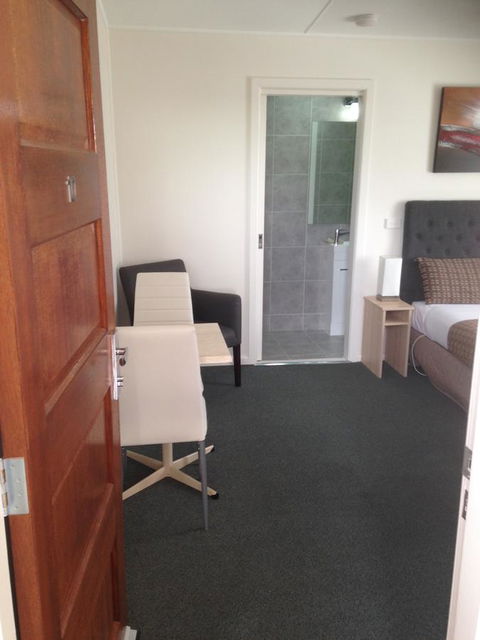 Beachcomber Motel & Apartments - Accommodation Fremantle 29