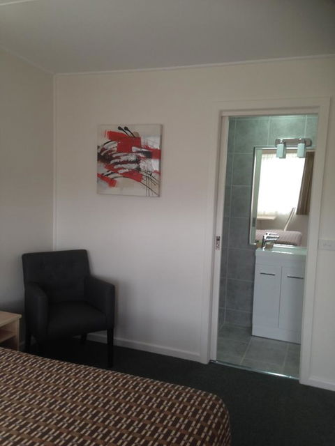 Beachcomber Motel & Apartments - Accommodation Fremantle 25