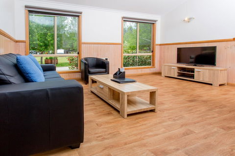 Discovery Parks - Bright - Accommodation Fremantle 18