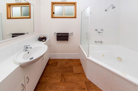 Discovery Parks - Bright - Accommodation Fremantle 3