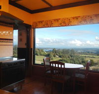 A Cottage with a View at Tudor Ridge - Accommodation Fremantle