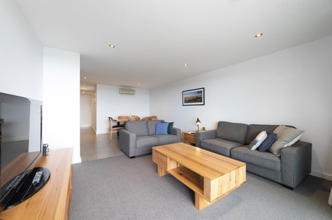The Dolphin Apartments - Accommodation Fremantle 13