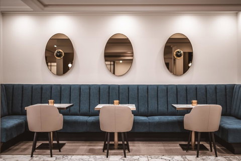 The Savoy Hotel On Little Collins Melbourne - Accommodation Fremantle 4