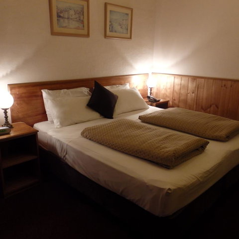 Bright Chalet - Accommodation Fremantle 5