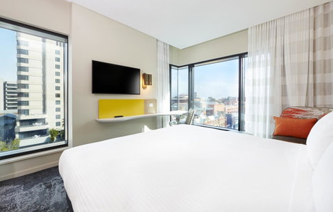 Holiday Inn Express Melbourne Southbank, An IHG Hotel - Accommodation Fremantle 2