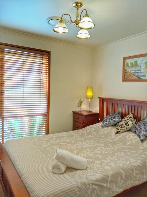 Waterfront Retreat - Accommodation Fremantle 21