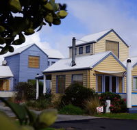 Rayville Boat Houses - Accommodation Fremantle