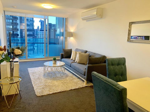 Luxury Apartments With View - Accommodation Fremantle 5