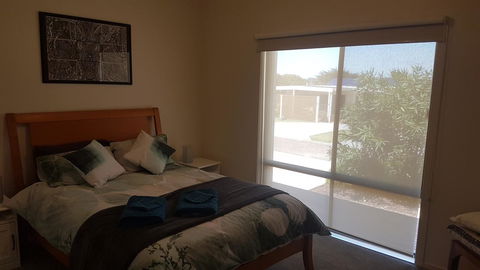 Island Escape - Accommodation Fremantle 6