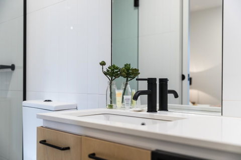 Saint Domain - Accommodation Fremantle 12
